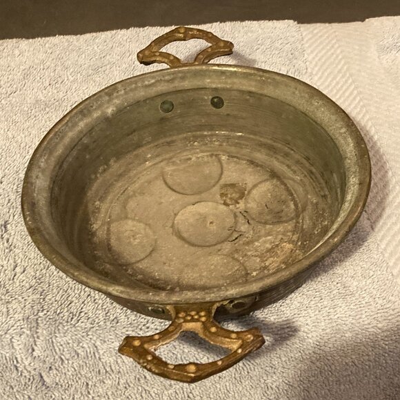 VTG 1930's Copper Escargot/Egg Poacher Pan with Brass Handles-France-6.5" D-GUC - Picture 2 of 9